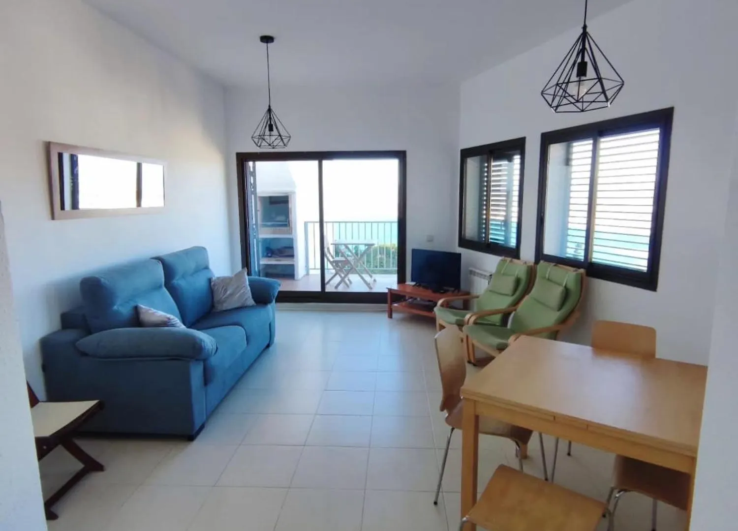 Maison Vacances Avec Piscine Commune Et Vue Mer Roses Feriehus